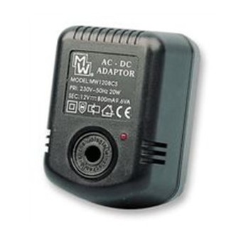 MW1208CS ALIMENTADOR AC/DC 12V 800mA CON CONECTOR DE COCHE