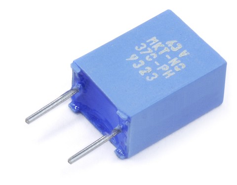 SIEMENS MKT ENCAPSULATED CAPACITOR R10 560K pF 63V