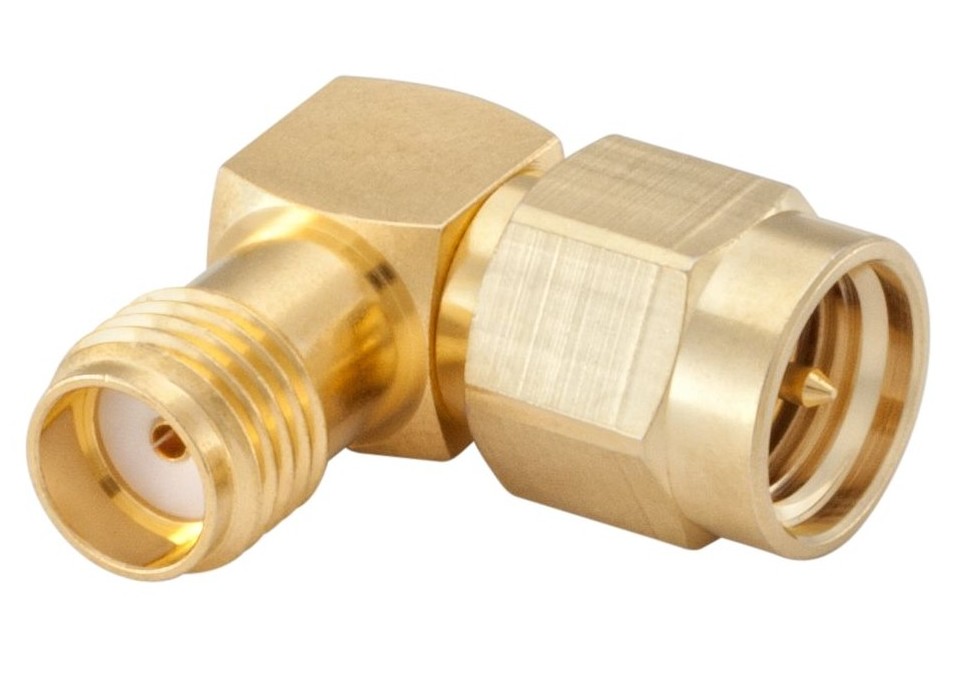 ADAPTADOR SMA MACHO A SMA HEMBRA ACODADO