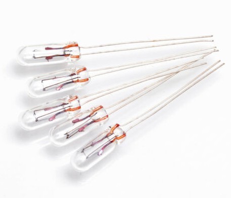 SMALL BULB WIRE CONTACTS  T-1   24V.