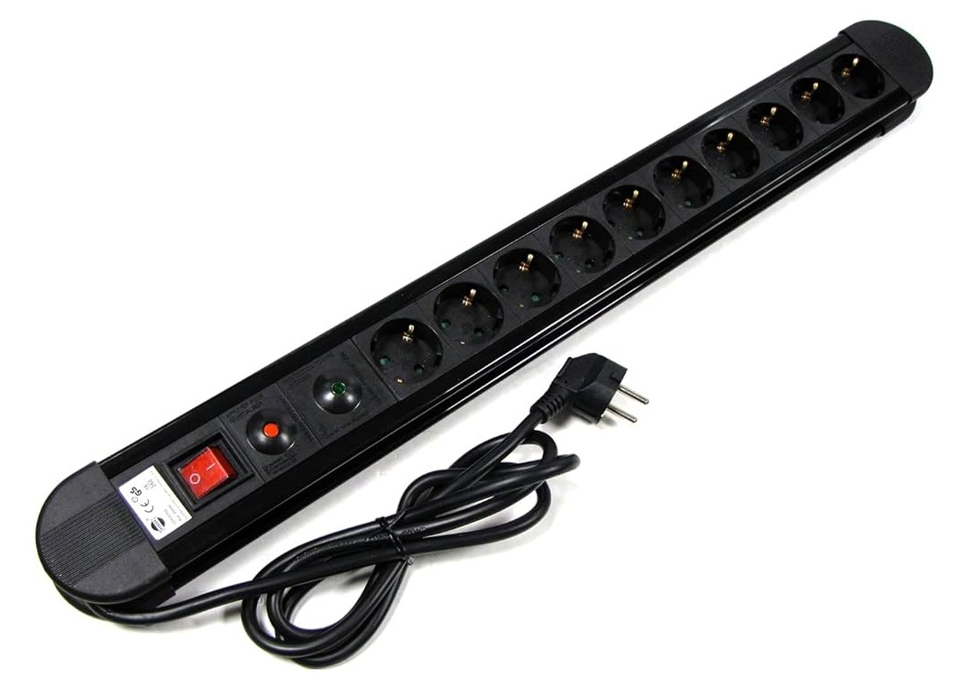 REGLETA DE PROTECCION 10 TOMAS CON INTERRUPTOR NEGRA