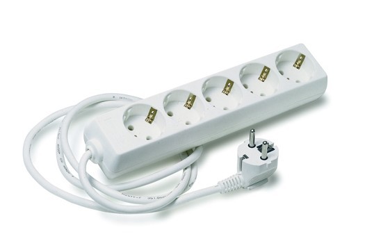 5M】VANPOO Regleta Enchufes Vertical Torre, 5 Metros Alargadora Cable, de 8  Tomas Corrientes y 4 USB Tomas, con Proteccion Sobretension y doble  Interruptor, Base Múltiple Enchufes, Tapón de Seguridad : :  Electrónica