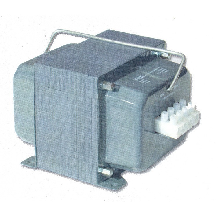 A-3000VA  AUTOTRANSFORMER 125V to 220V 3000W