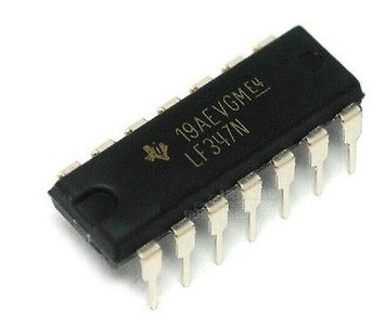 INTEGRATED CIRCUIT LF347 DIL-14