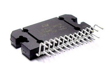 INTEGRATED CIRCUIT TDA7388 FLEXIWATT 25