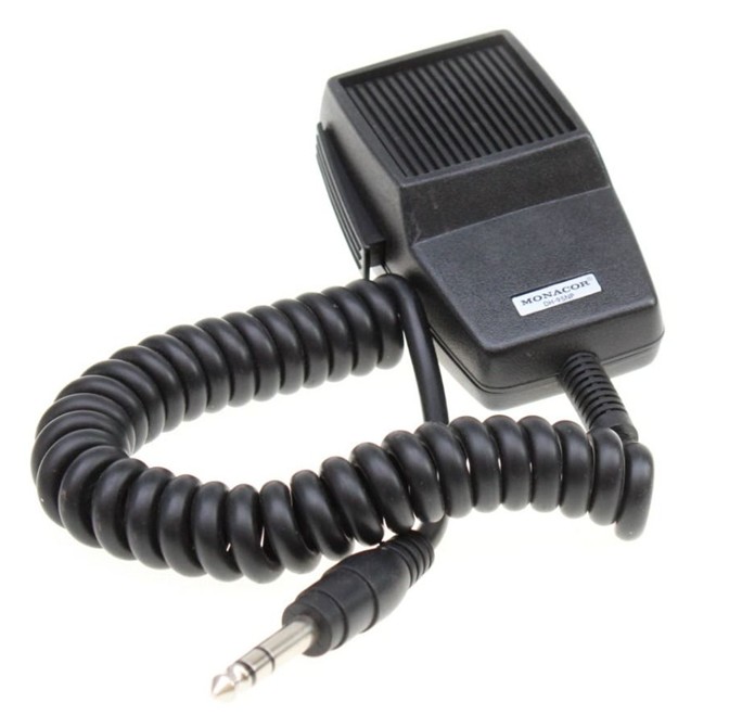 MICROFONO DINAMICO DE MANO DH-95NP